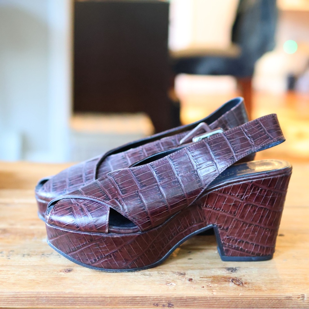 Robert Clergerie Brown Leather Open-Toe Wedges